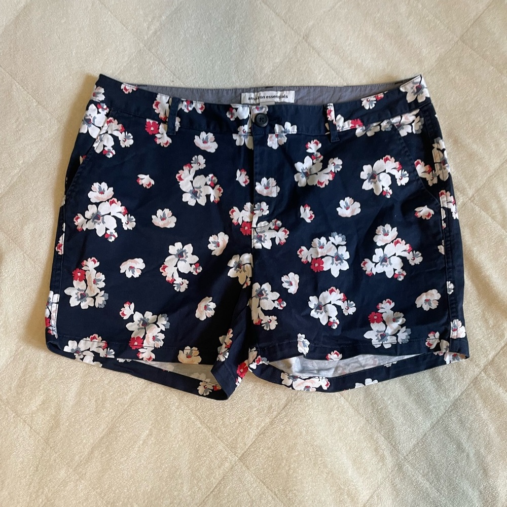 Amazon Essentials Flower Short